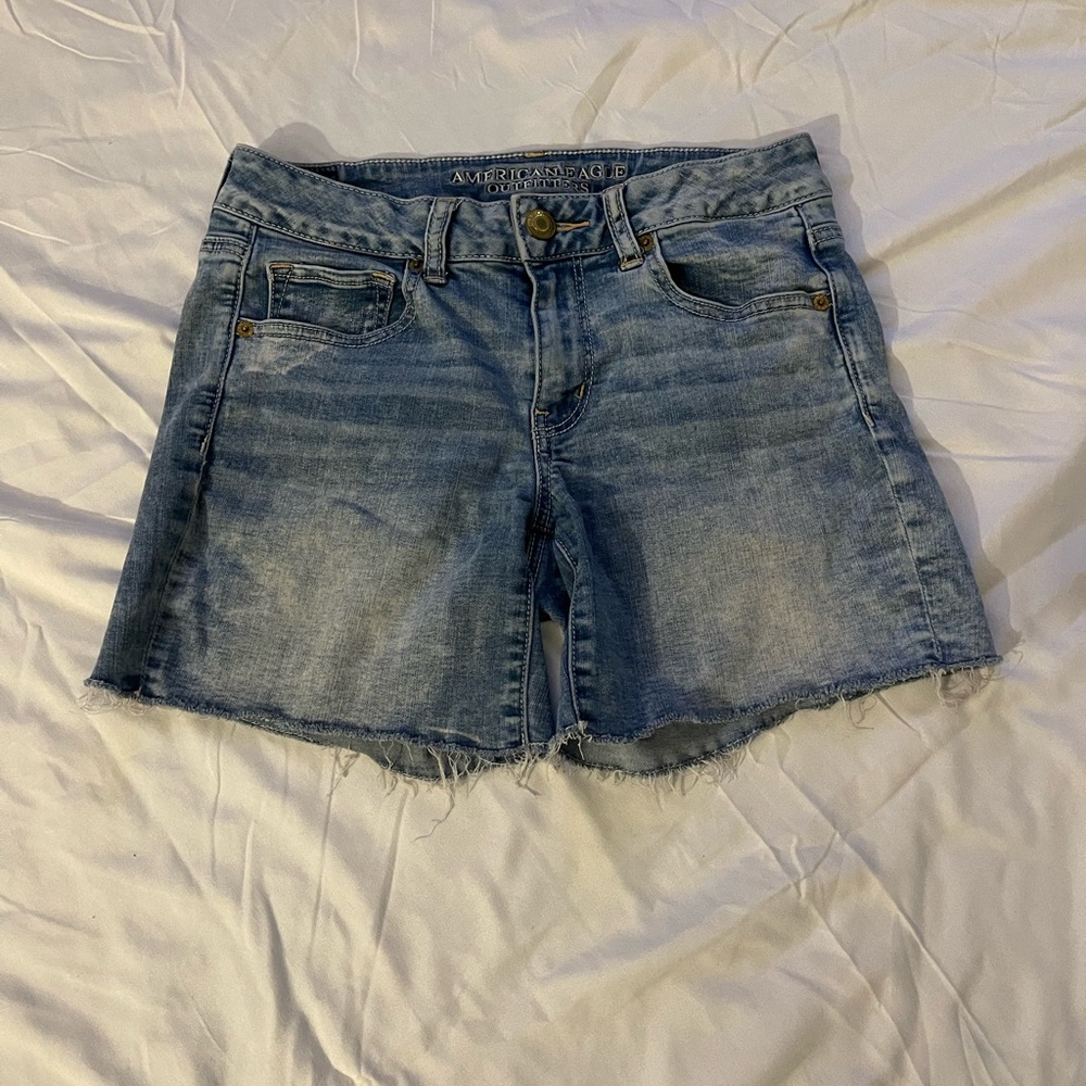 2/$25  American Eagle Outfitter Mid Rise Cut off Shorts